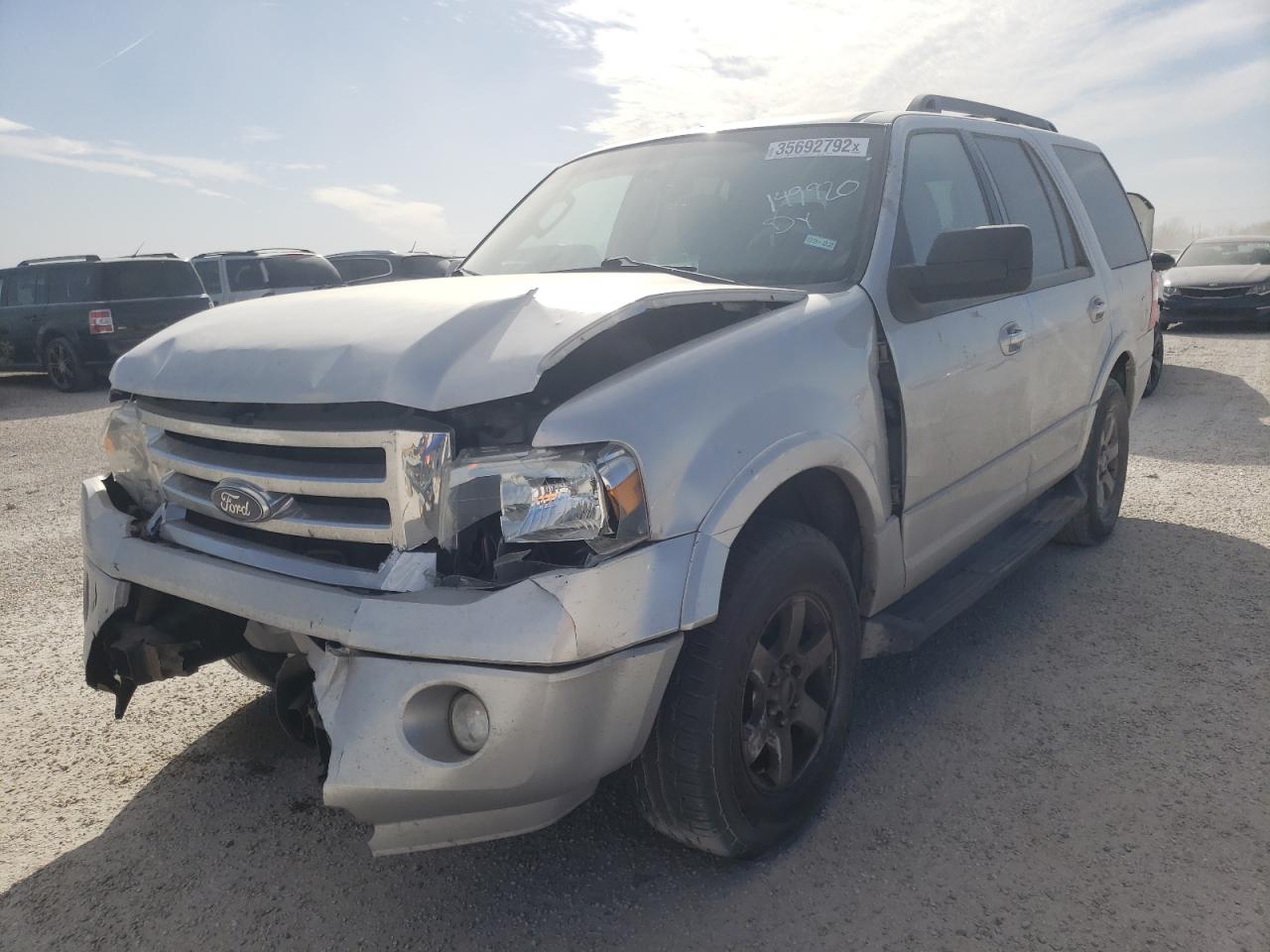 Photo 2 from auction – 2010 FORD EXPEDITION with VIN 1FMJU1F51AEA99462