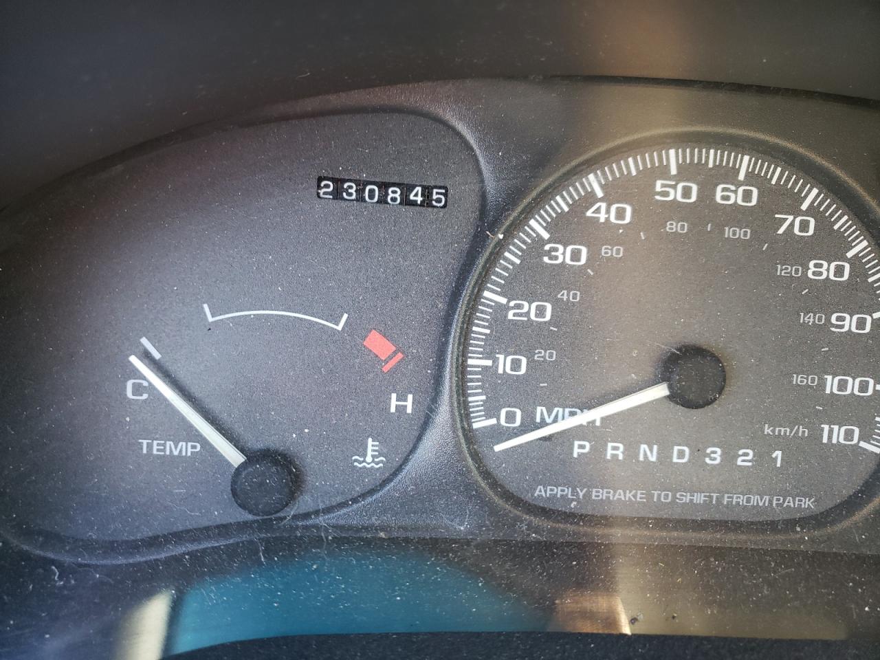 Photo 8 from auction – 1998 CHEVROLET VENTURE with VIN 1GNDX03E1WD303074