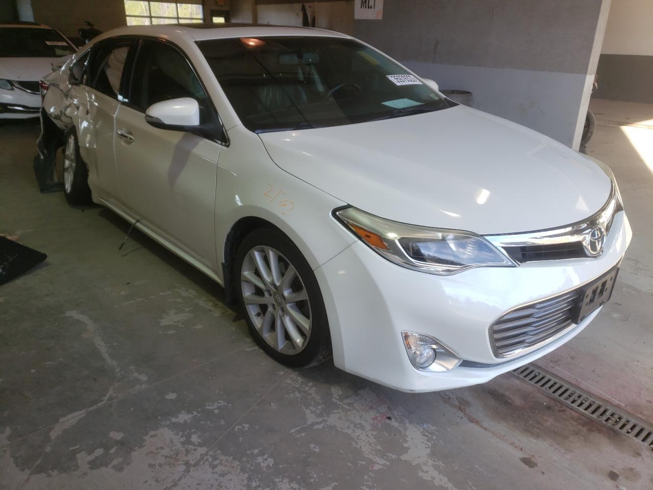 TOYOTA AVALON BAS 2013 with VIN 4T1BK1EB6DU069434 - Photo from auction