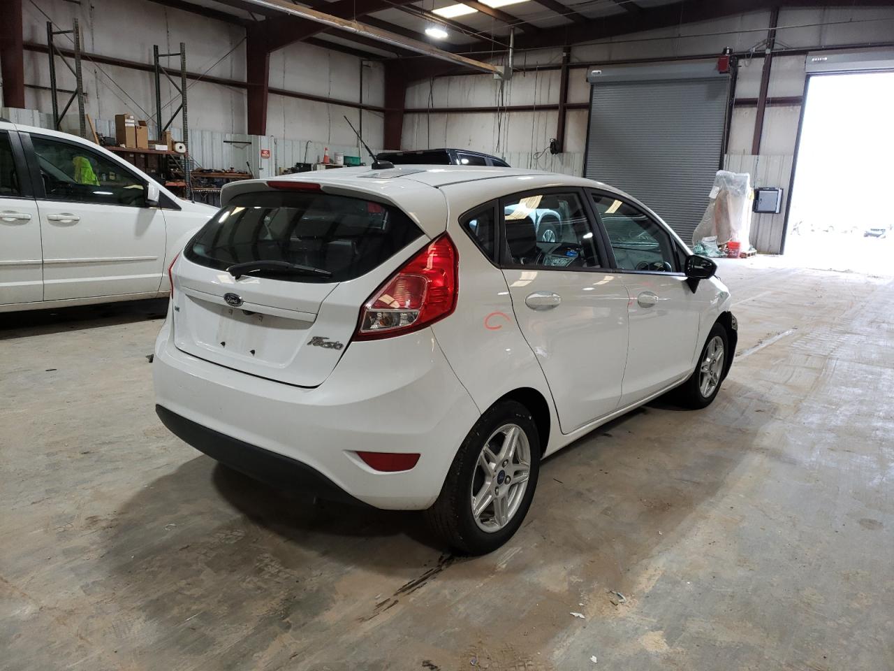 Photo 4 from auction – 2019 FORD FIESTA SE with VIN 3FADP4EJ4KM148051