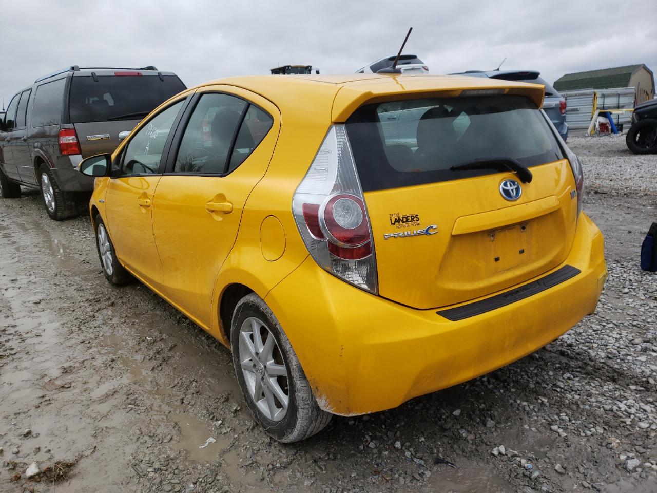 Photo 3 from auction – 2014 TOYOTA PRIUS C with VIN JTDKDTB30E1078379