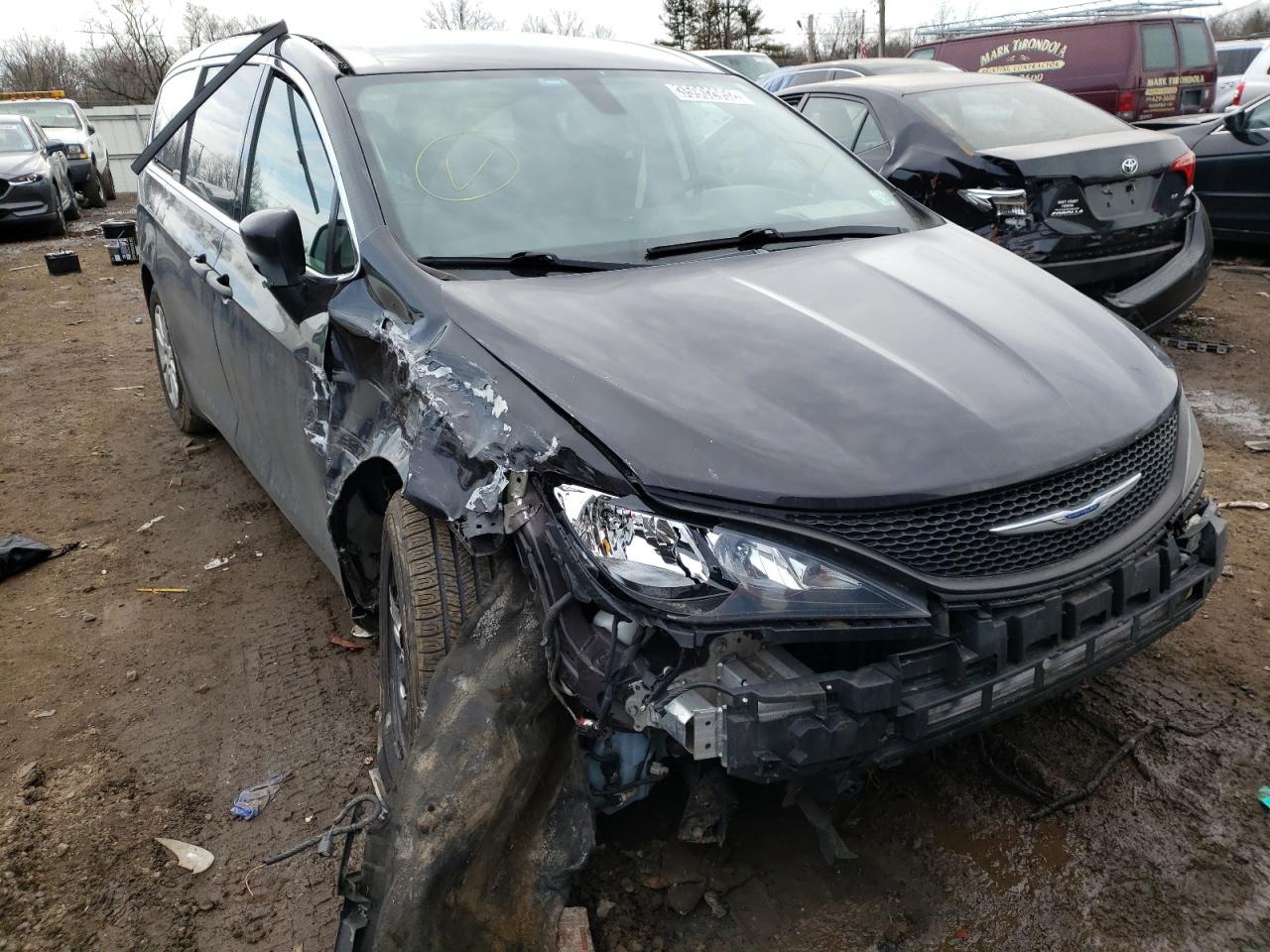 CHRYSLER PACIFICA L 2019 with VIN 2C4RC1AG8KR561698 - Photo from auction