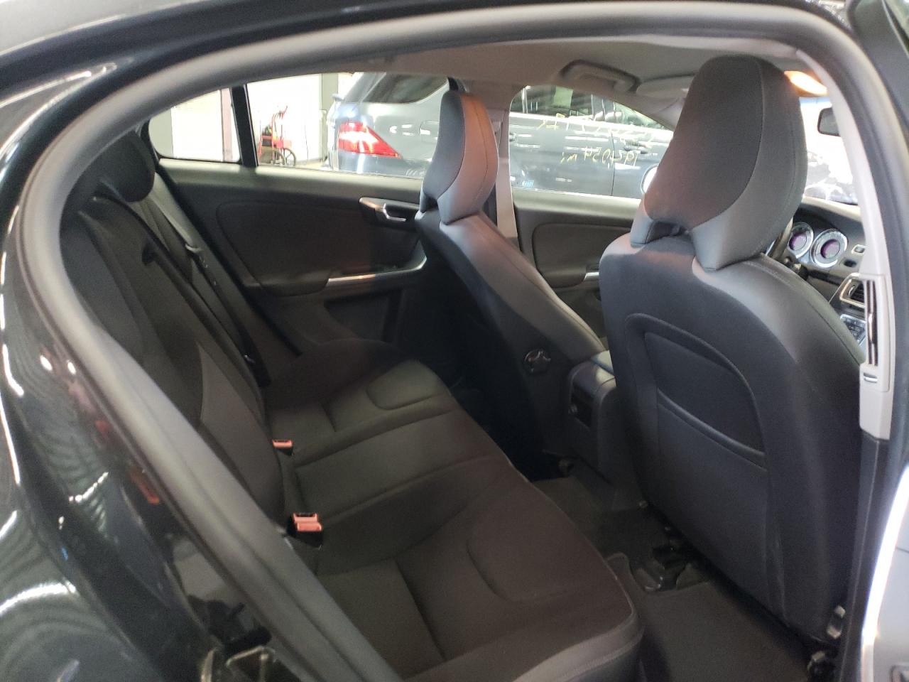 Photo 6 from auction – 2013 VOLVO S60 T5 with VIN YV1612FH6D2188155
