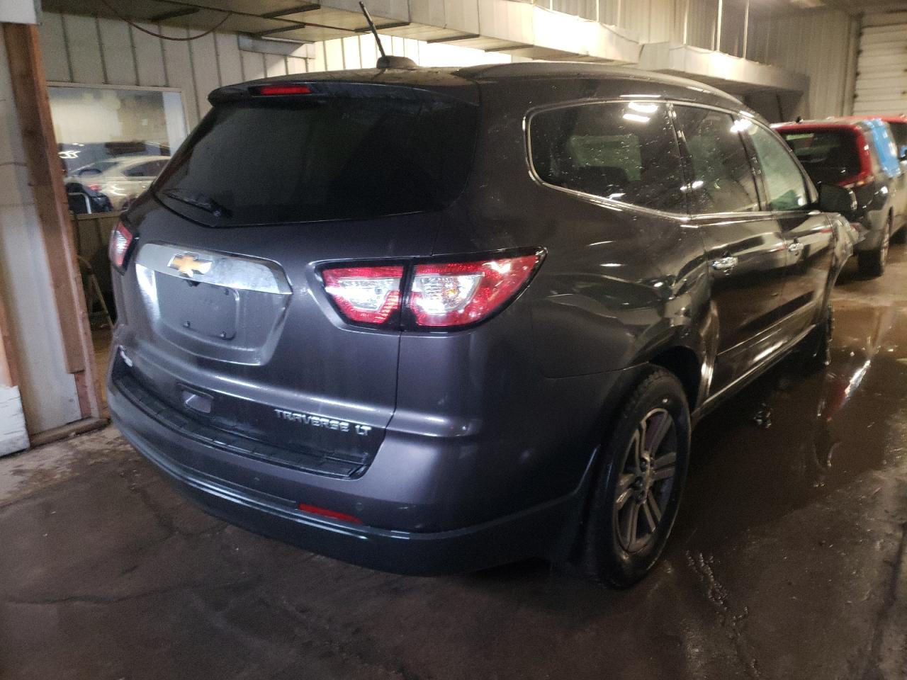 Photo 4 from auction – 2016 CHEVROLET TRAVERSE L with VIN 1GNKVGKD9GJ275221