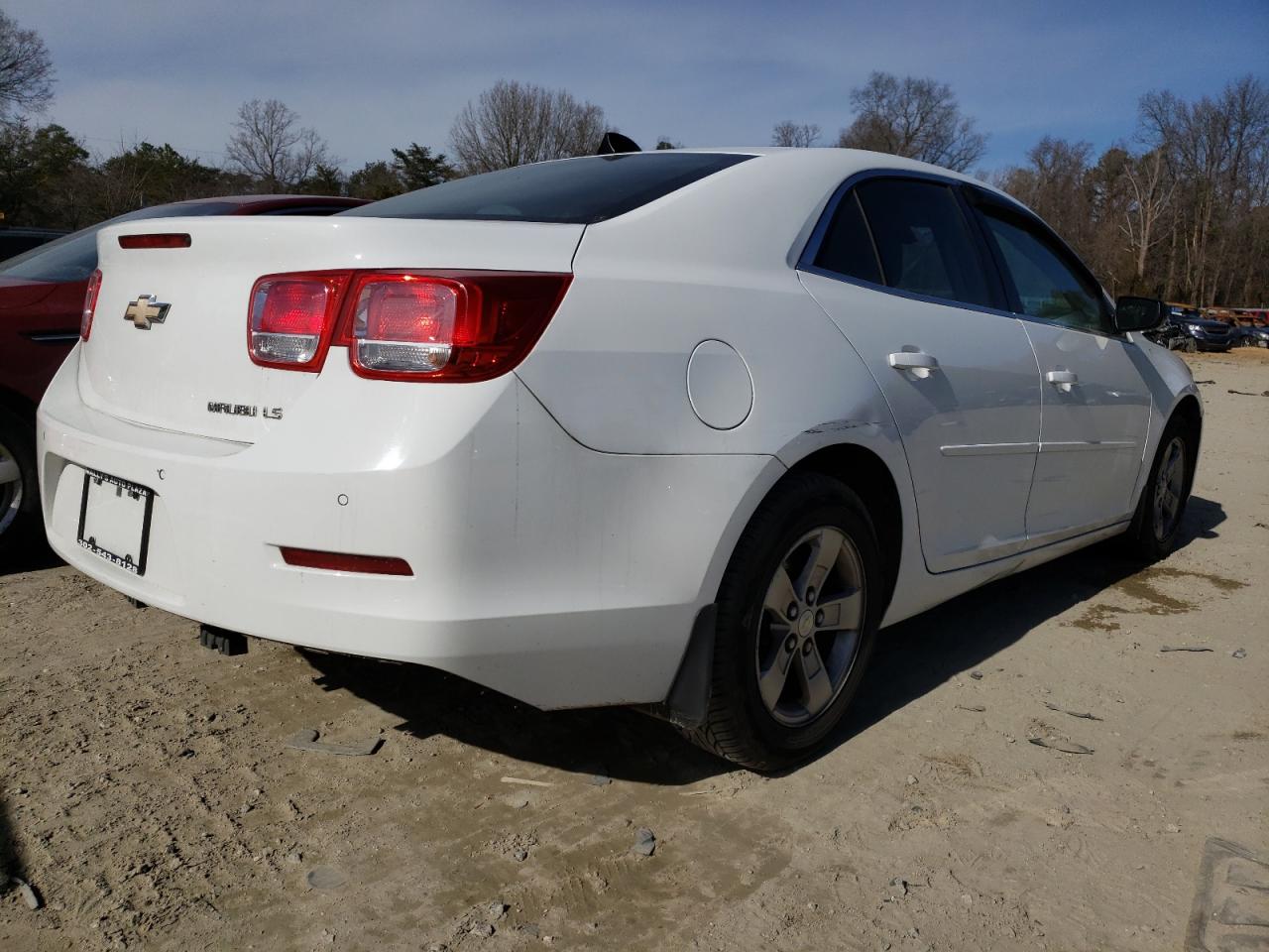 Photo 4 from auction – 2014 CHEVROLET MALIBU LS with VIN 1G11B5SL1EF194909