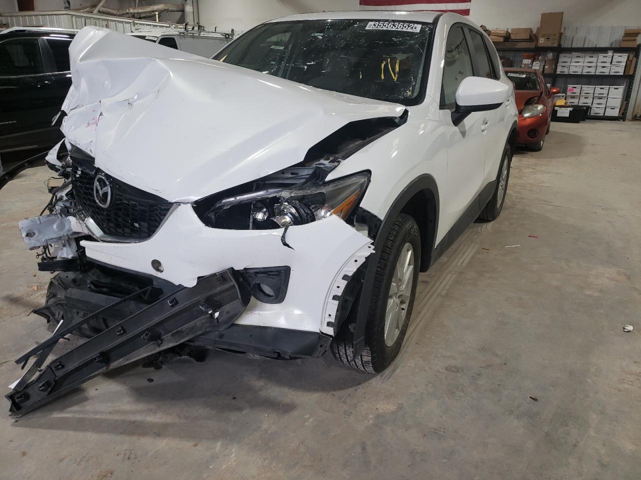 Photo 2 from auction – 2013 MAZDA CX-5 TOURI with VIN JM3KE2CE0D0125414