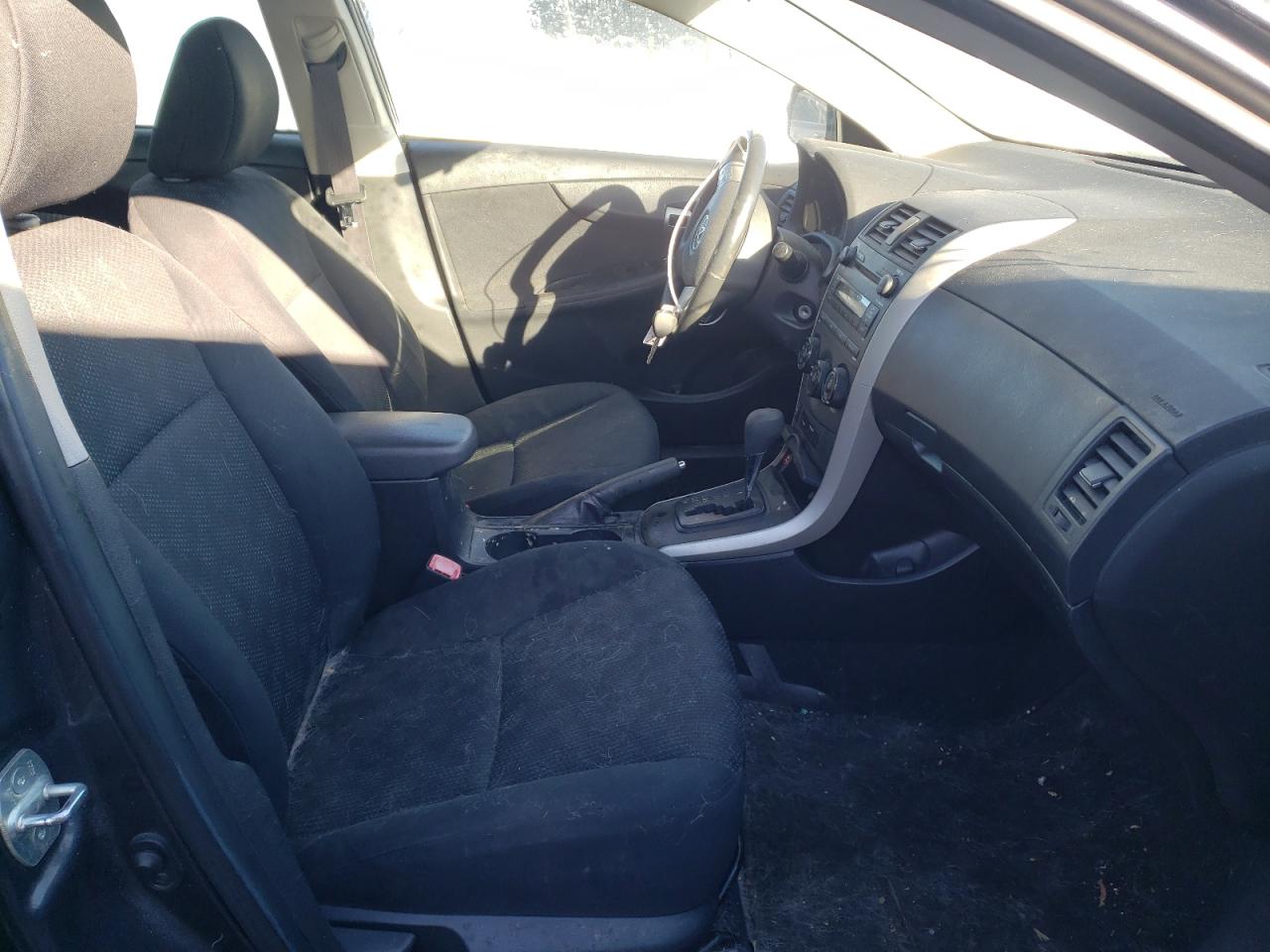 Photo 5 from auction – 2009 TOYOTA COROLLA BA with VIN 1NXBU40E39Z102734
