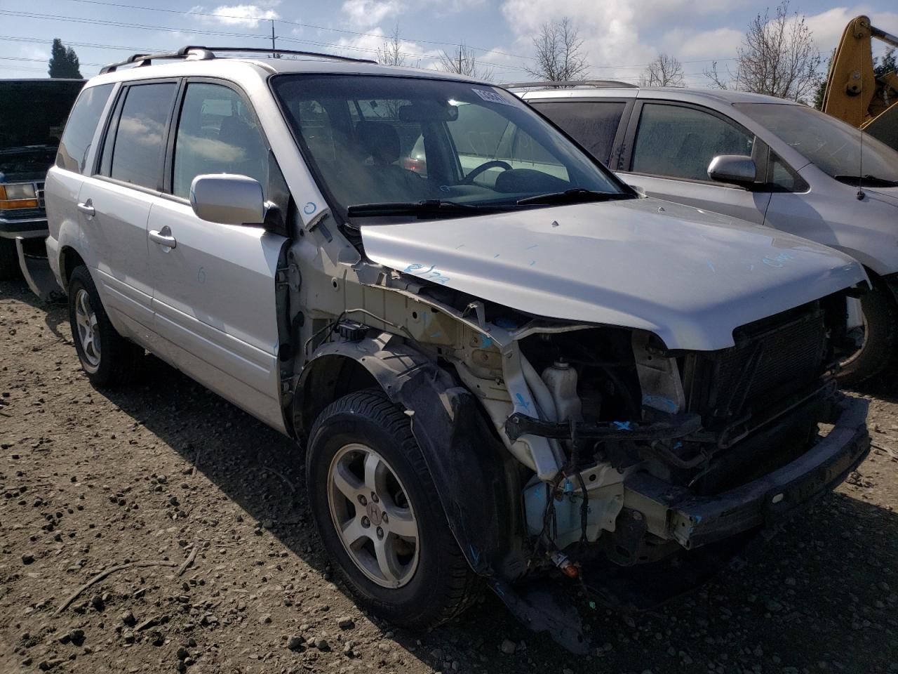 HONDA PILOT EXL 2008 with VIN 5FNYF18528B049267 - Photo from auction