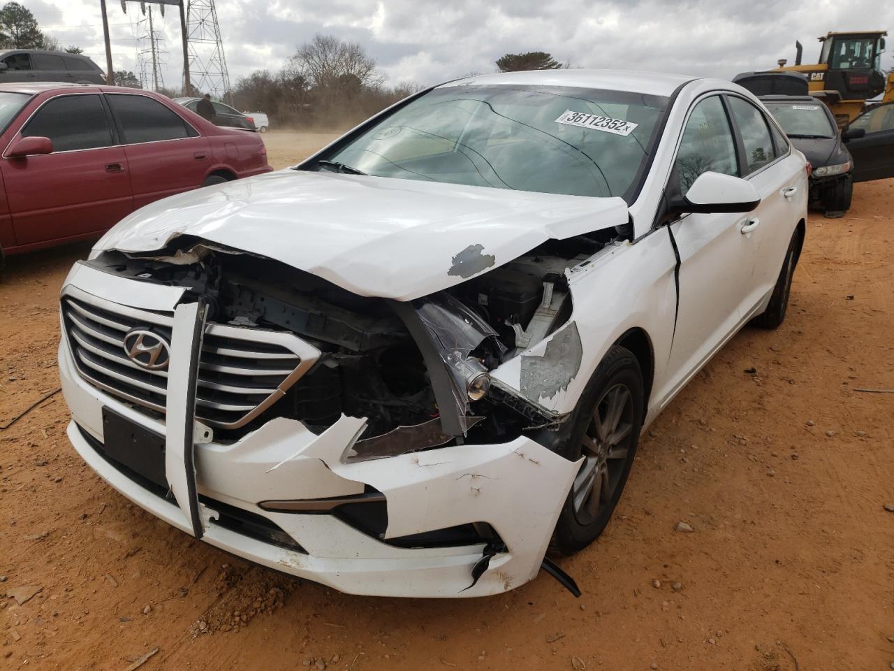 Photo 2 from auction – 2017 HYUNDAI SONATA SE with VIN 5NPE24AFXHH559130