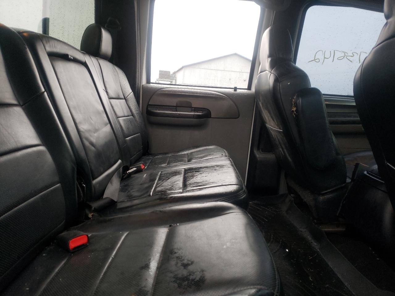 Photo 6 from auction – 2006 FORD F250 SUPER with VIN 1FTSW21P76EA45690