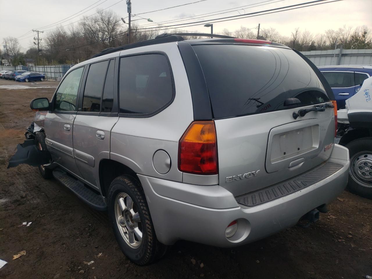 Photo 3 from auction – 2004 GMC ENVOY with VIN 1GKDT13S042189985