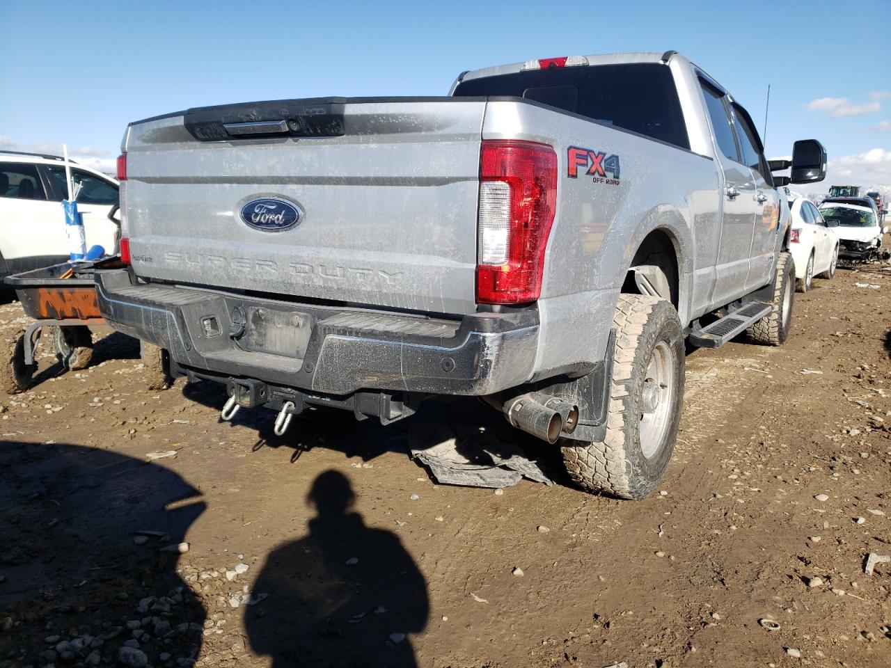 Photo 4 from auction – 2017 FORD F350 SUPER with VIN 1FT8W3BT6HEF15254