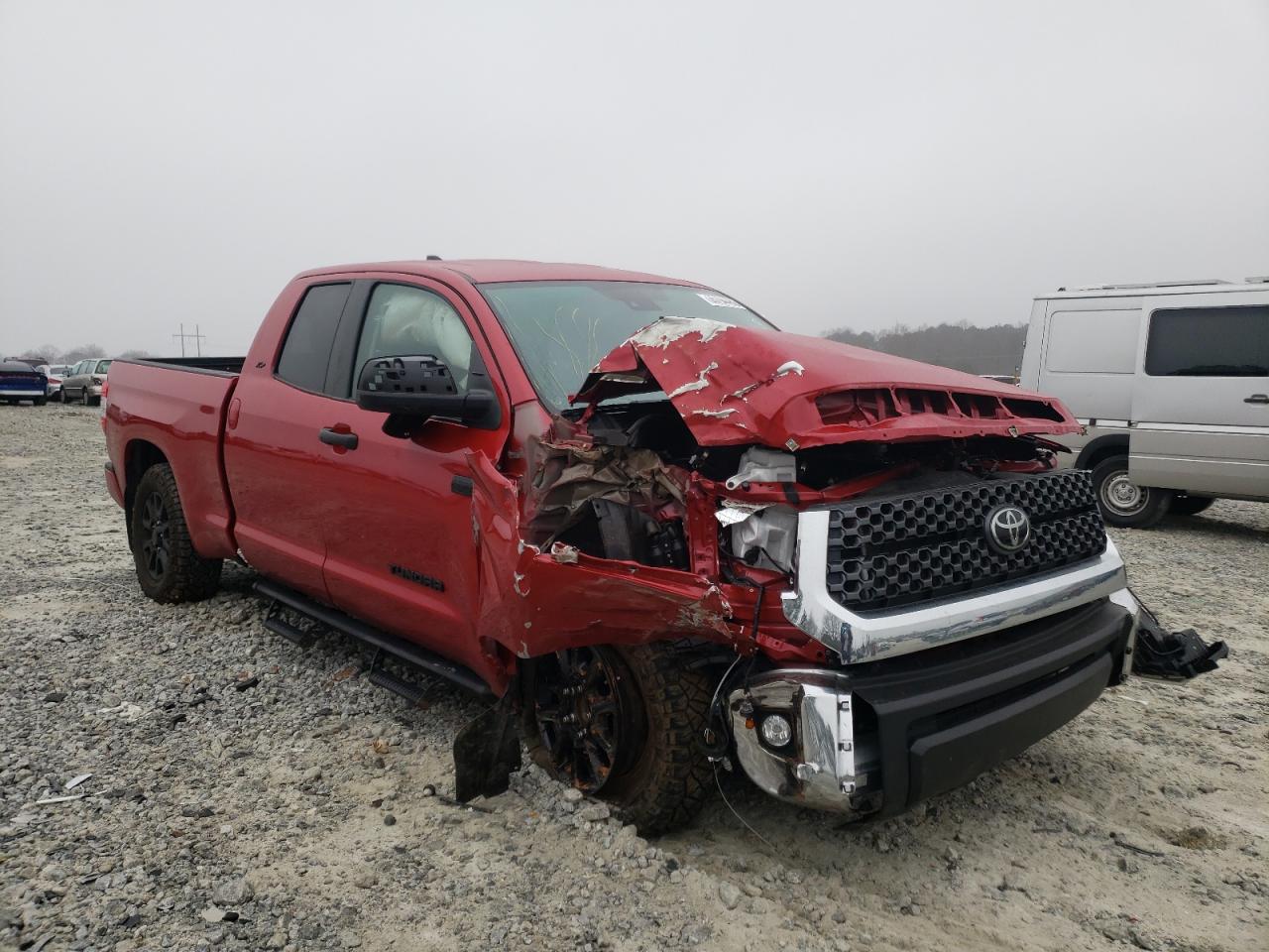 Photo 1 from auction – 2021 TOYOTA TUNDRA with VIN 5TFRY5F15MX285210