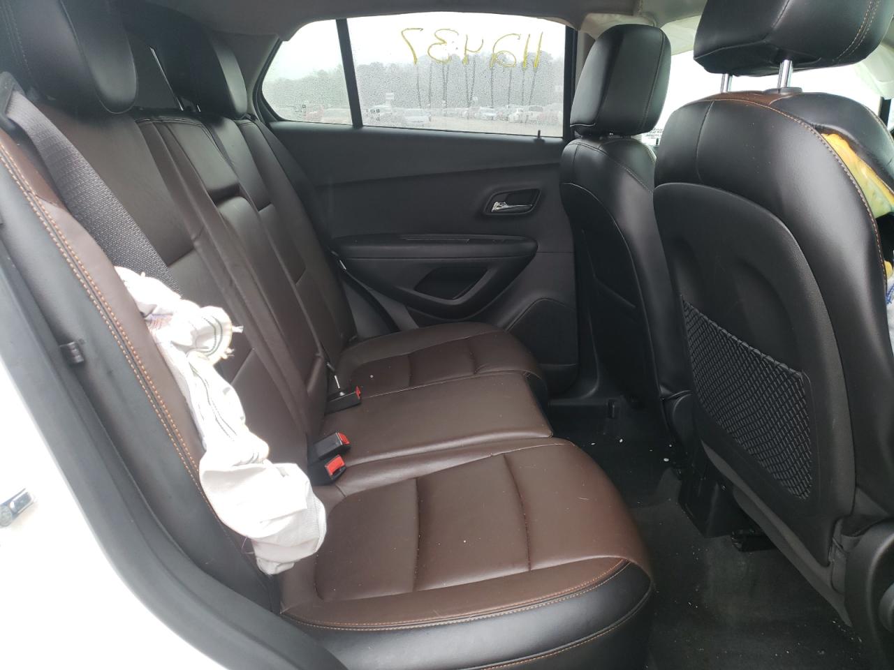 Photo 6 from auction – 2015 CHEVROLET TRAX LTZ with VIN KL7CJNSB2FB074021
