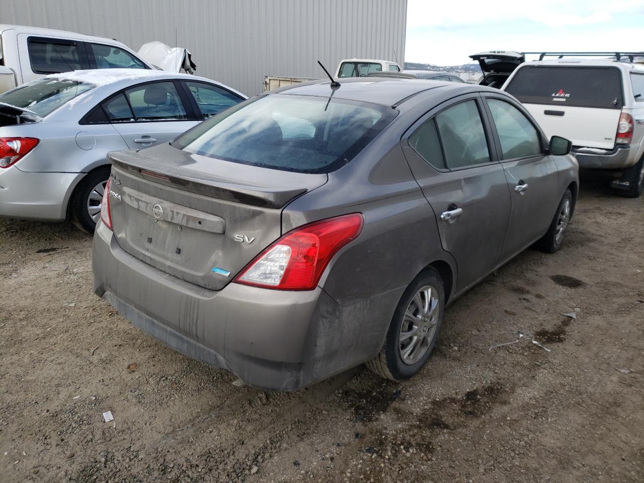 Photo 4 from auction – 2016 NISSAN VERSA S with VIN 3N1CN7AP8GL827554