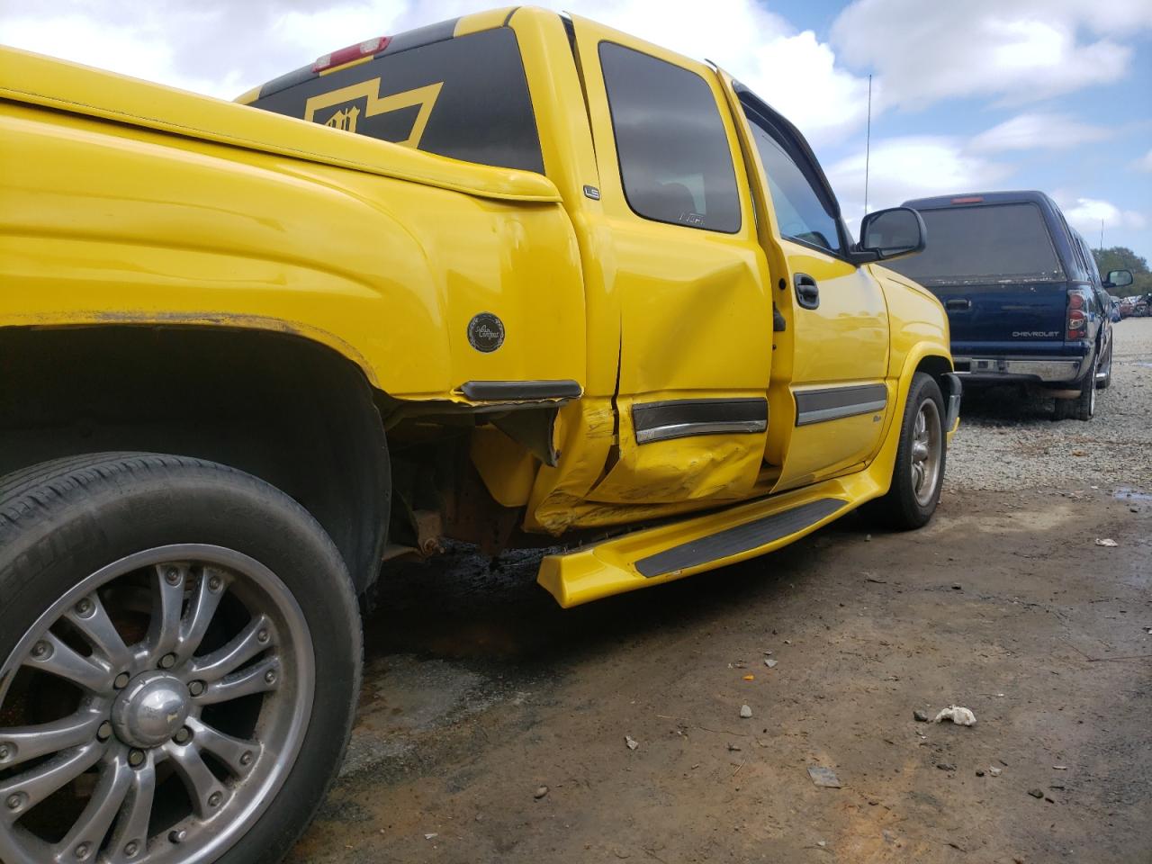 Photo 9 from auction – 2003 CHEVROLET SILVERADO with VIN 1GCEC19T63Z230268
