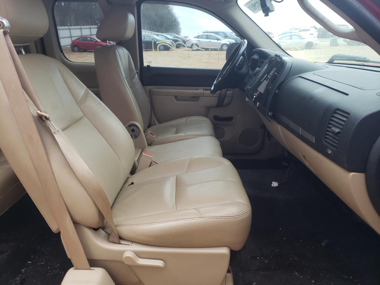 Photo 5 from auction – 2010 CHEVROLET SILVERADO with VIN 1GCSKSE37AZ273435