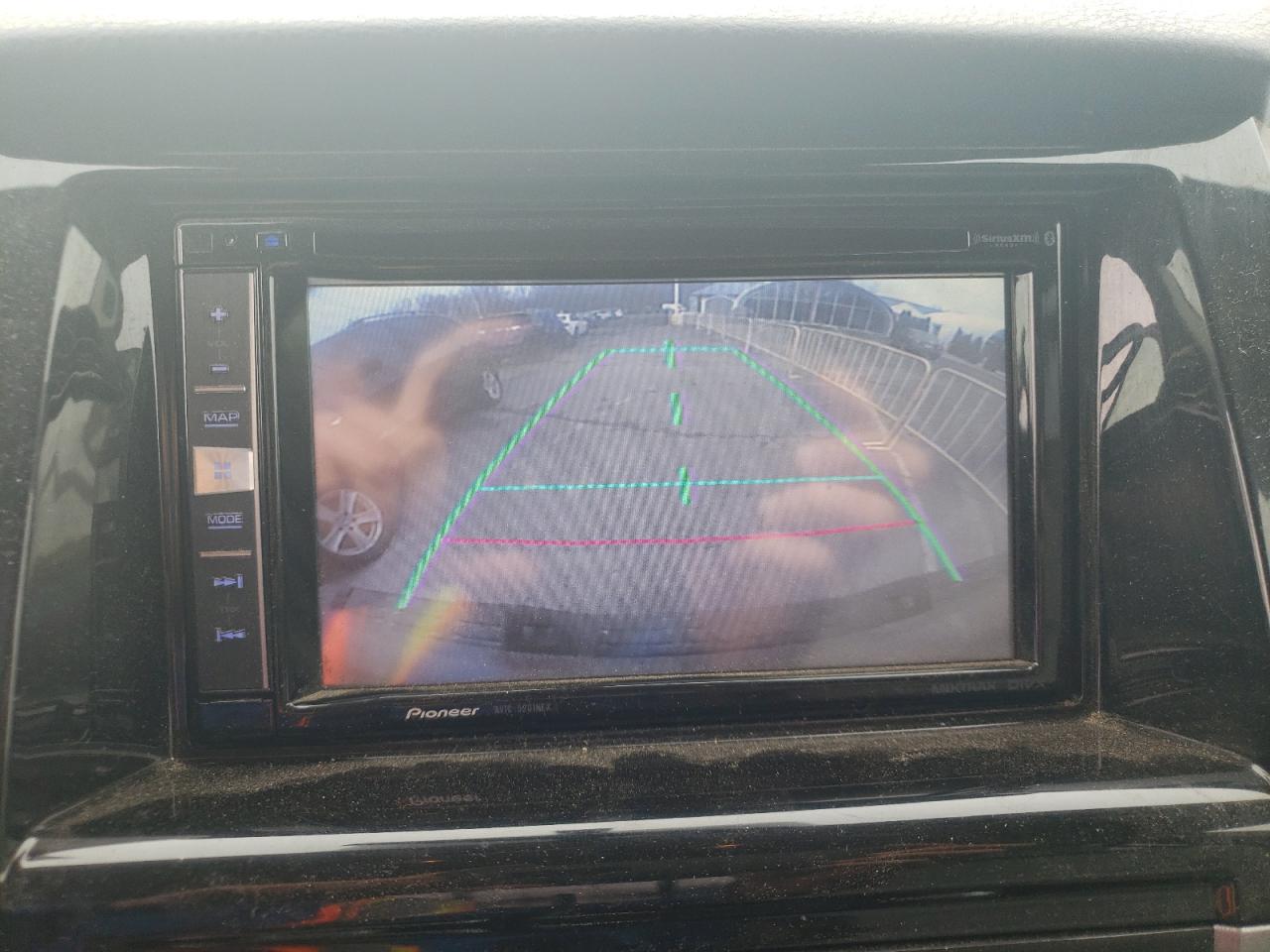 Photo 9 from auction – 2014 TOYOTA TUNDRA DOU with VIN 5TFBY5F17EX350982