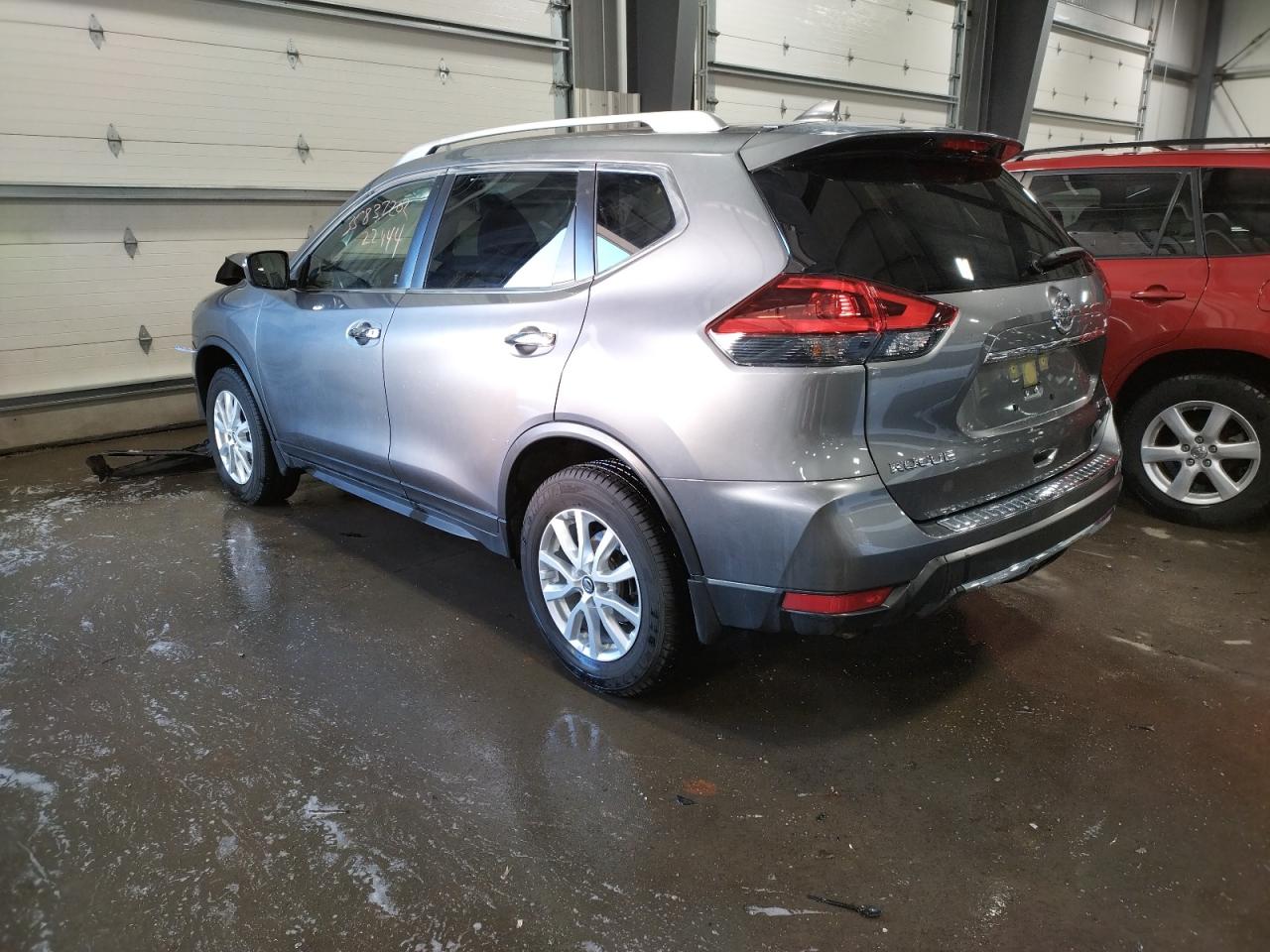 Photo 3 from auction – 2020 NISSAN ROGUE with VIN JN8AT2MV2LW124192