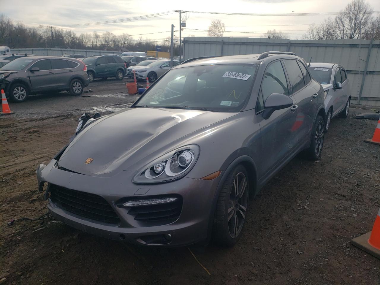 Photo 2 from auction – 2014 PORSCHE CAYENNE TU with VIN WP1AC2A2XELA80953
