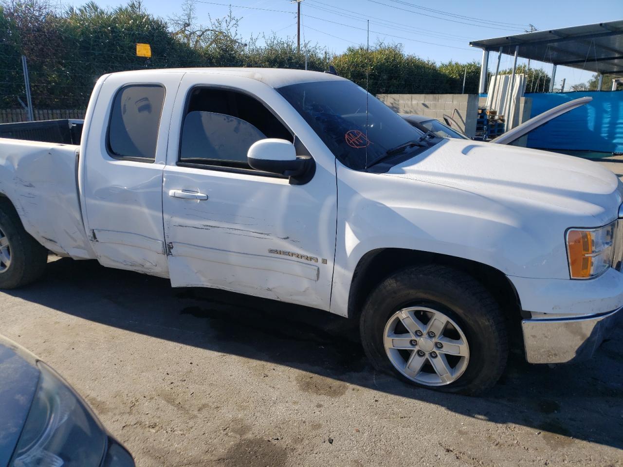 صورة رقم 9 من المزاد - 2008 GMC SIERRA C15 مع VIN 2GTEC19J181335900