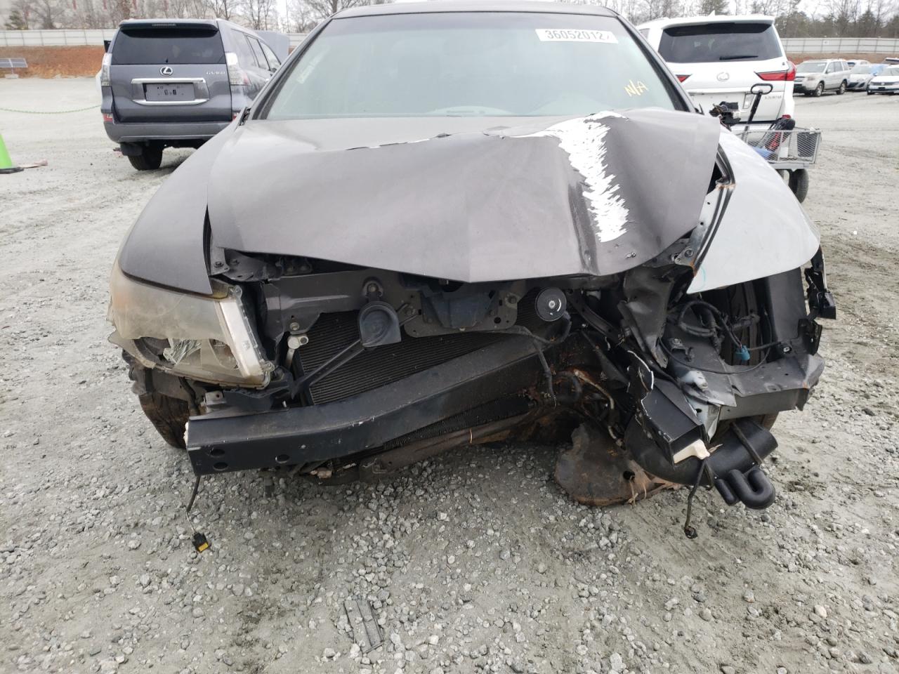 Photo 9 from auction – 2010 ACURA RL with VIN JH4KB2F67AC000991