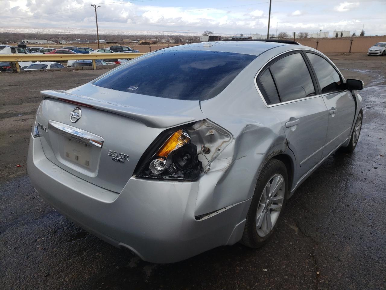 Photo 4 from auction – 2011 NISSAN ALTIMA SR with VIN 1N4BL2AP1BN502776
