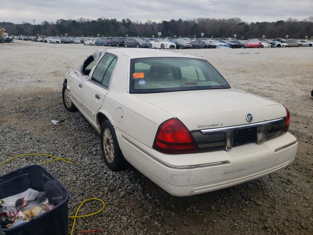 Photo 3 from auction – 2007 MERCURY GRAND MARQ with VIN 2MEFM75V77X630703