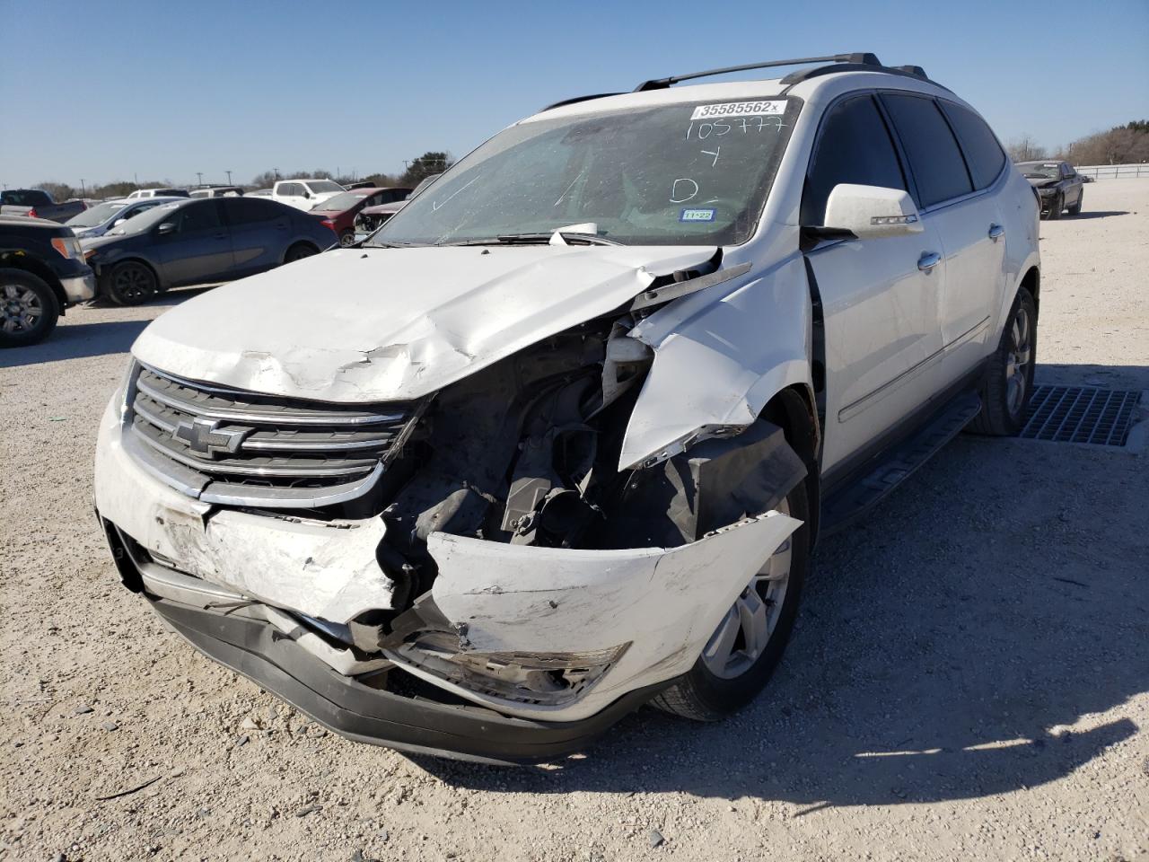 Photo 9 from auction – 2016 CHEVROLET TRAVERSE L with VIN 1GNKRJKD1GJ317964