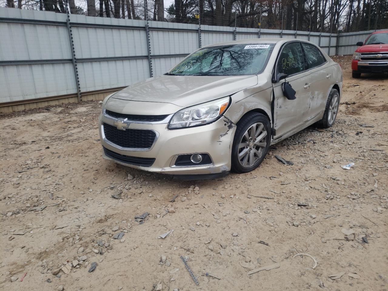 Photo 2 from auction – 2015 CHEVROLET MALIBU 2LT with VIN 1G11D5SL2FF119793