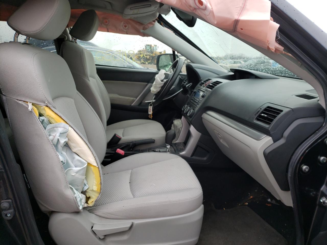 Photo 5 from auction – 2015 SUBARU FORESTER 2 with VIN JF2SJADC2FH576328