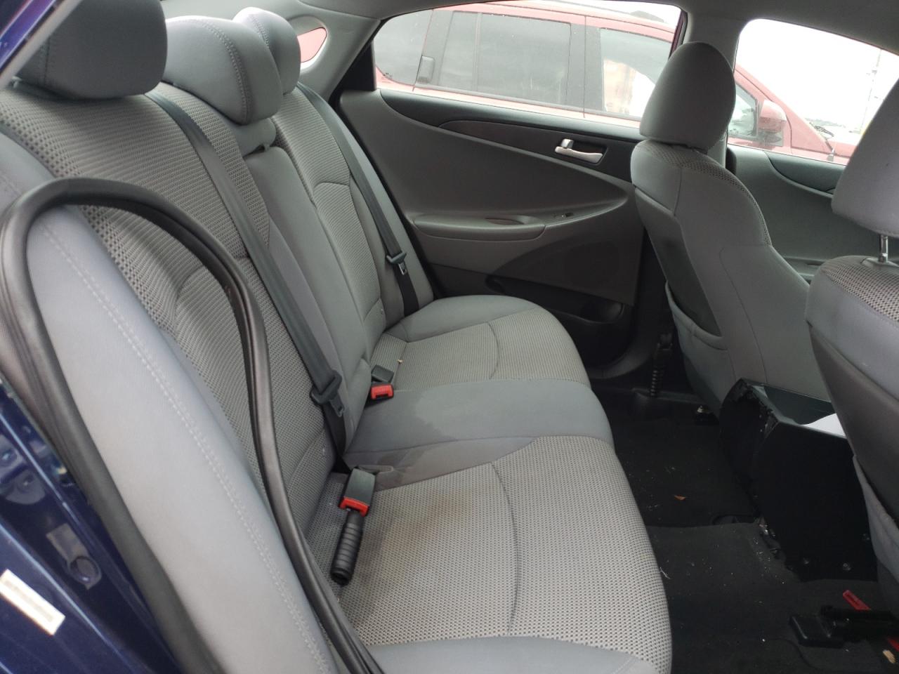 Photo 6 from auction – 2011 HYUNDAI SONATA GLS with VIN 5NPEB4AC9BH094644