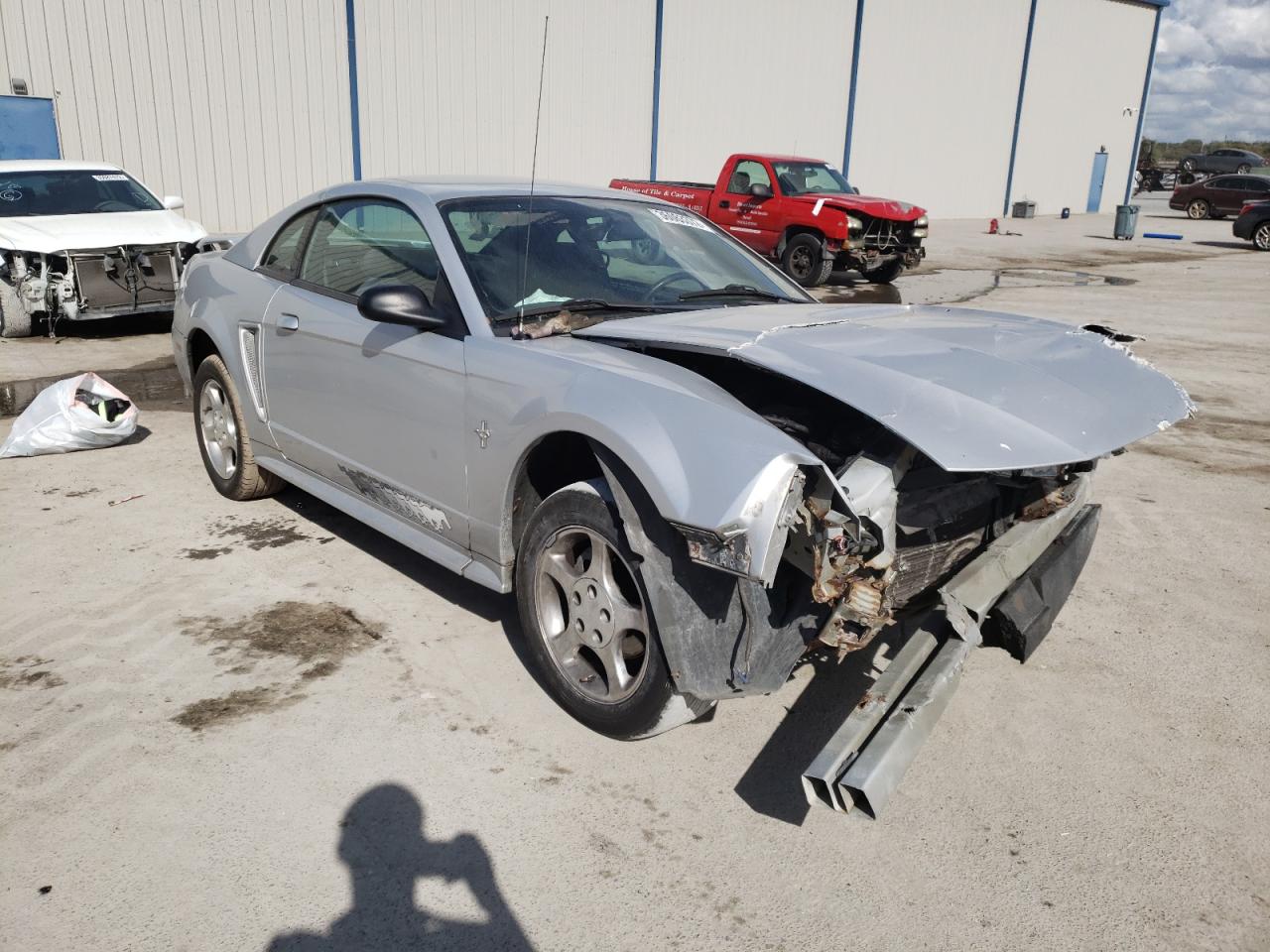 FORD MUSTANG 2003 مع رقم تعريف المركبة 1FAFP40473F328071 - صورة من المزاد