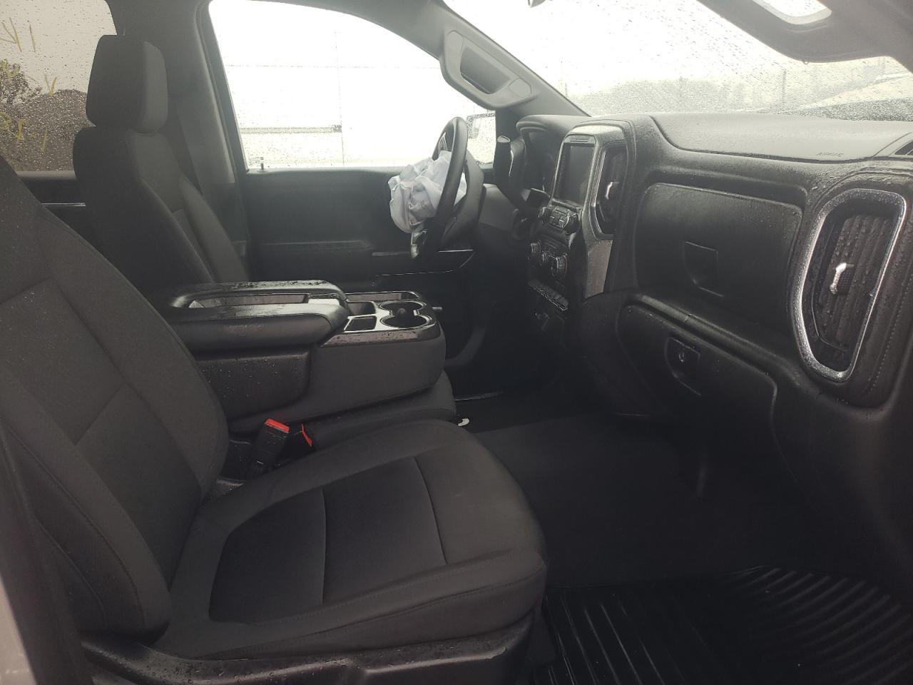 Photo 5 from auction – 2021 CHEVROLET SILVERADO with VIN 1GCUYDED2MZ244604