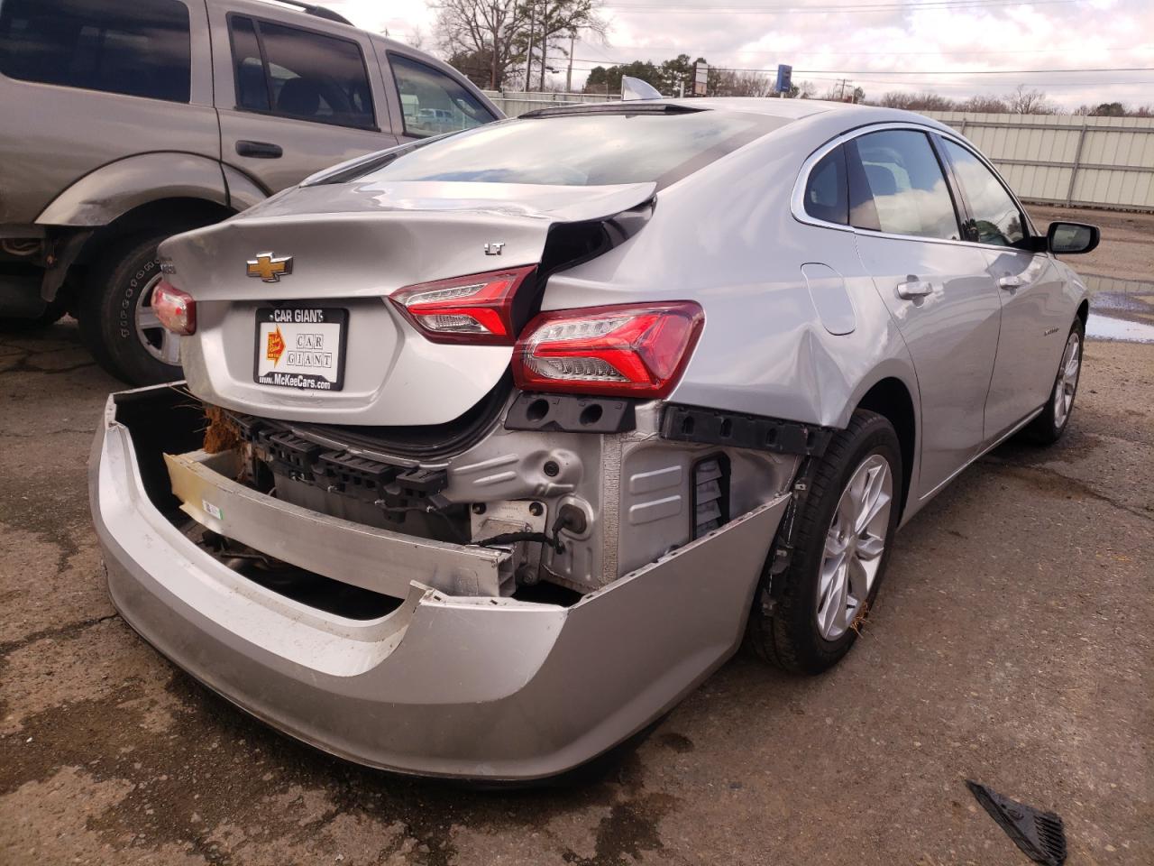 Photo 4 from auction – 2019 CHEVROLET MALIBU LT with VIN 1G1ZD5ST0KF124567