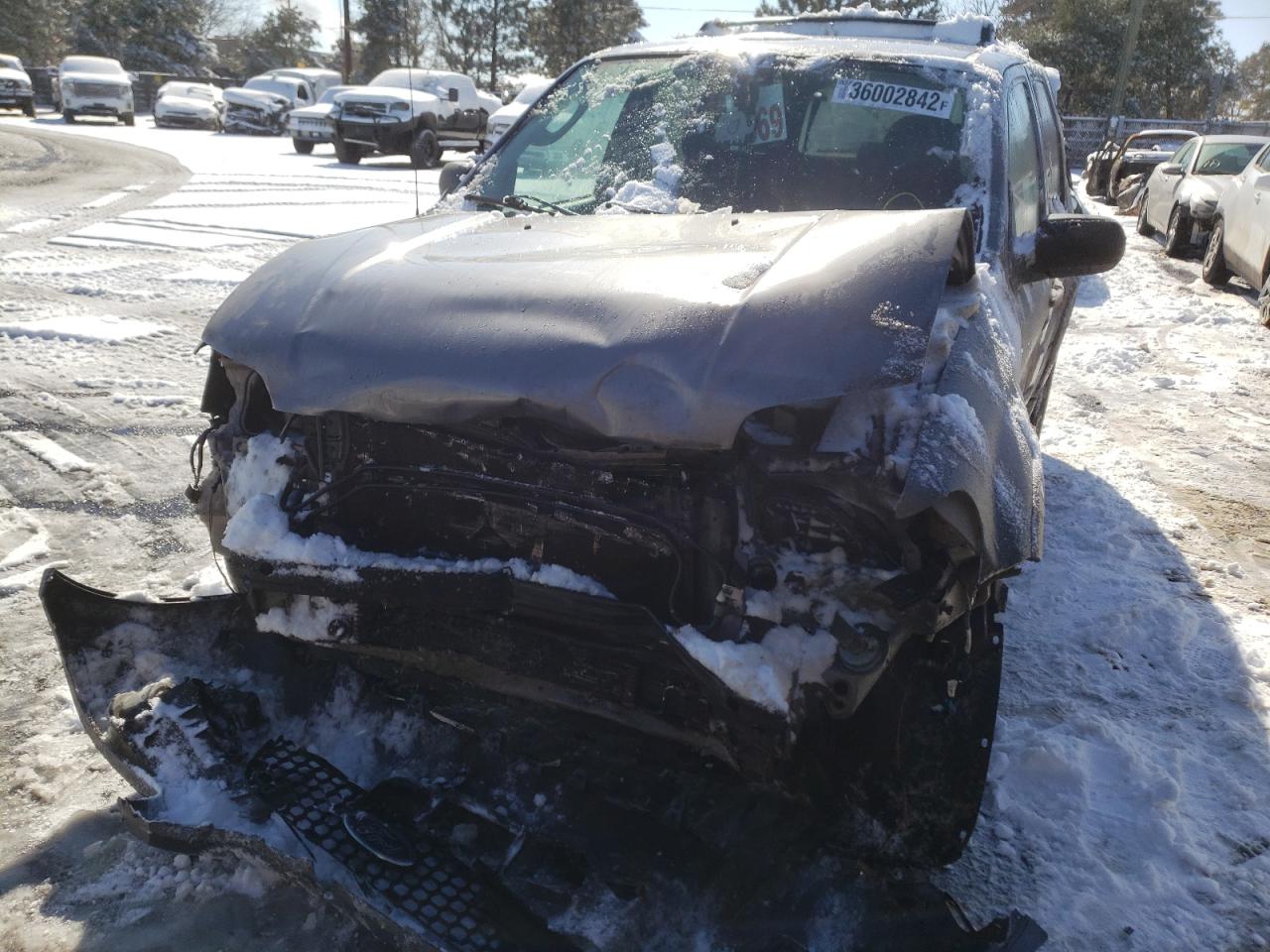 Photo 9 from auction – 2007 FORD ESCAPE LIM with VIN 1FMYU94147KC03045