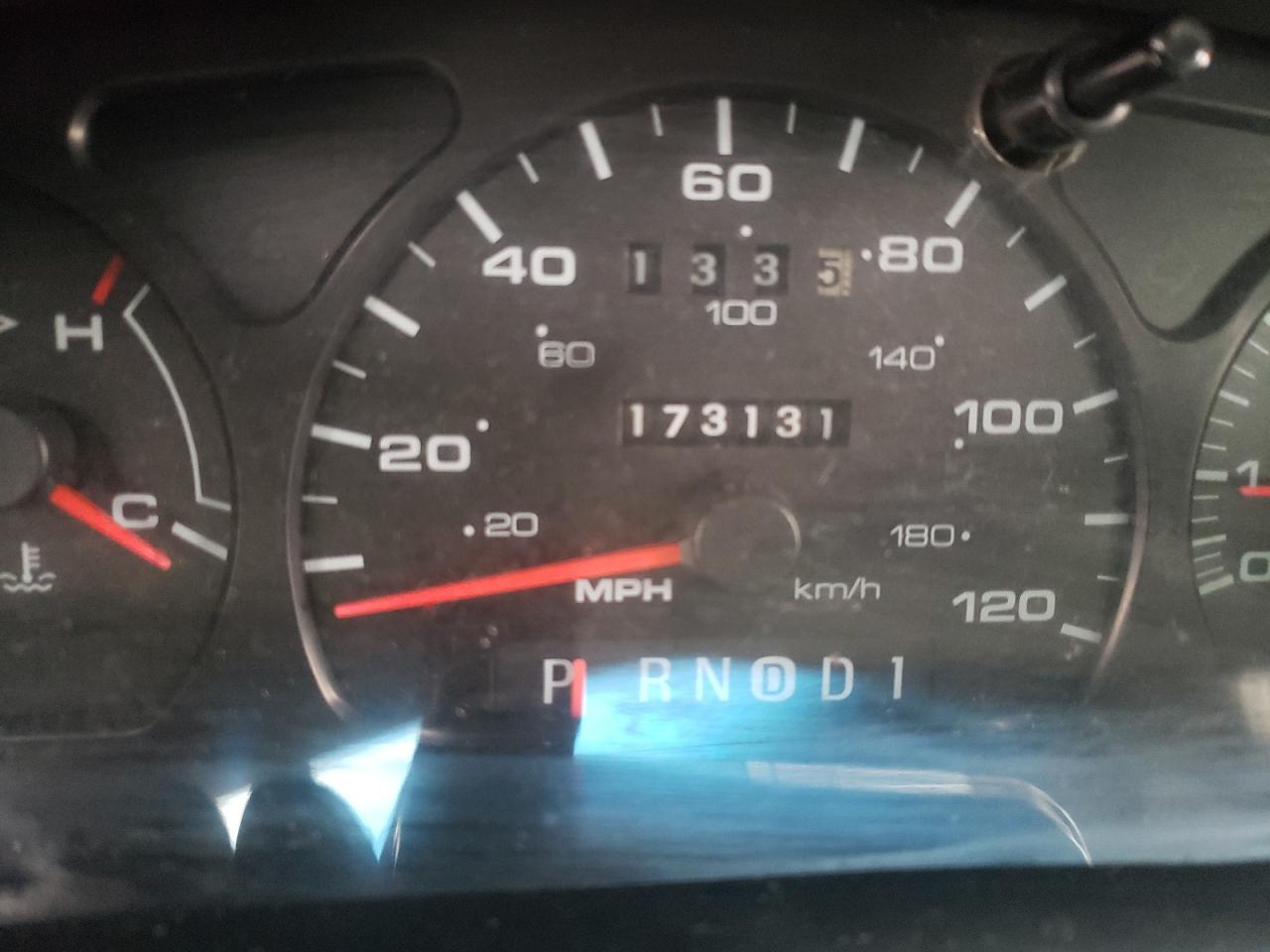 Photo 8 from auction – 2003 FORD TAURUS SES with VIN 1FAFP55273G168524