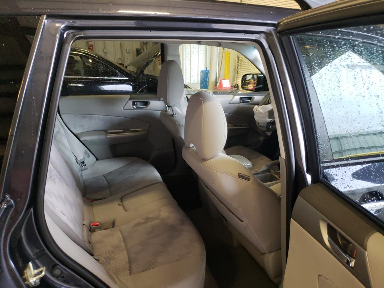 Photo 6 from auction – 2010 SUBARU FORESTER 2 with VIN JF2SH6CC2AH799472