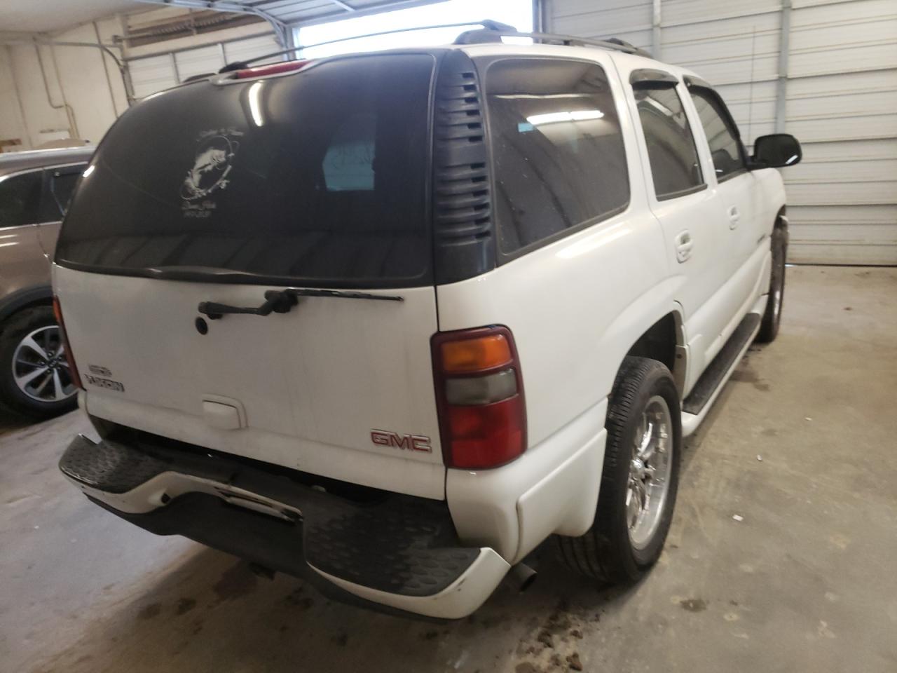 Photo 4 from auction – 2003 GMC YUKON DENA with VIN 1GKEK63U03J200252