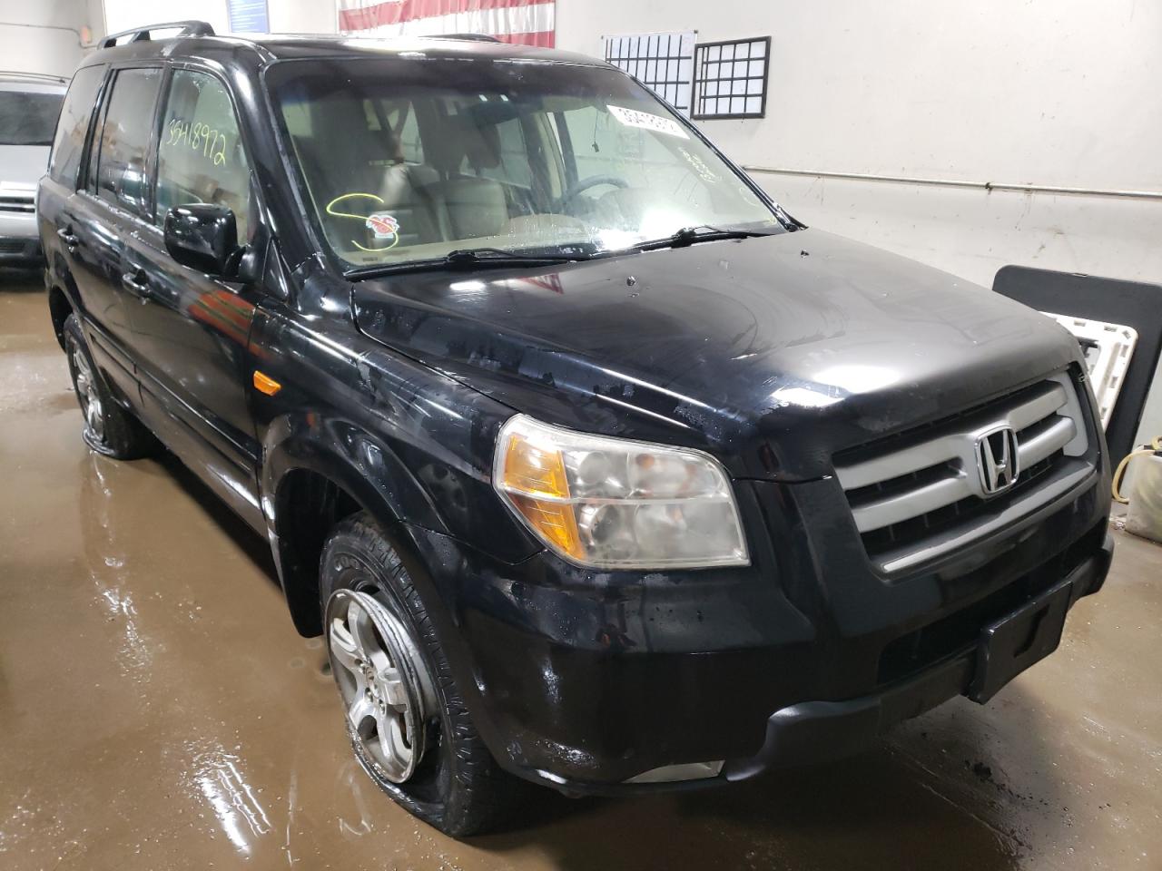 HONDA PILOT EXL 2008 with VIN 5FNYF18548B036942 - Photo from auction
