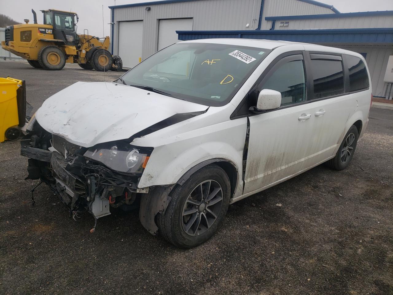 Photo 2 from auction – 2018 DODGE GRAND CARA with VIN 2C4RDGEGXJR281015