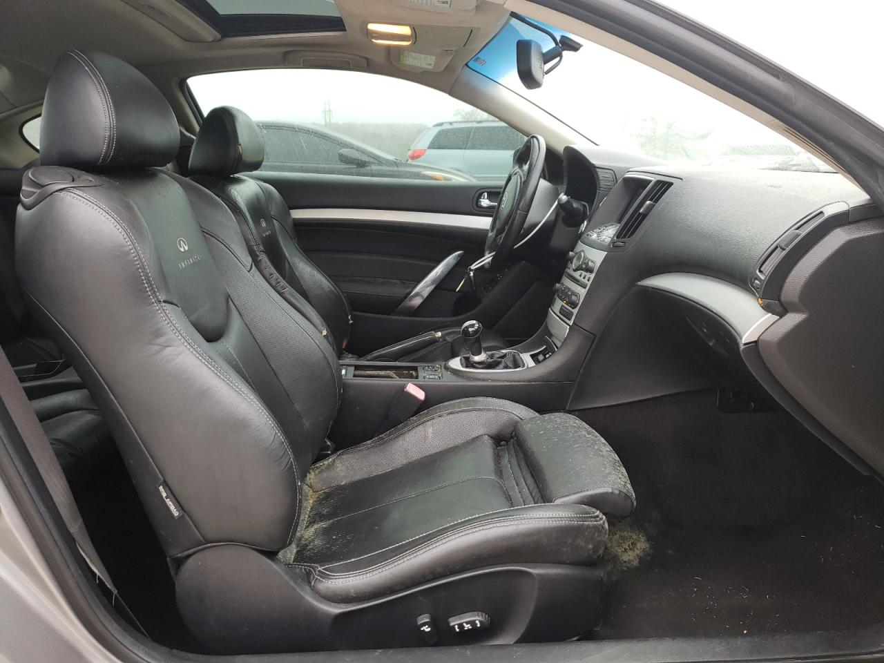Photo 5 from auction – 2008 INFINITI G37 BASE with VIN JNKCV64E58M131497