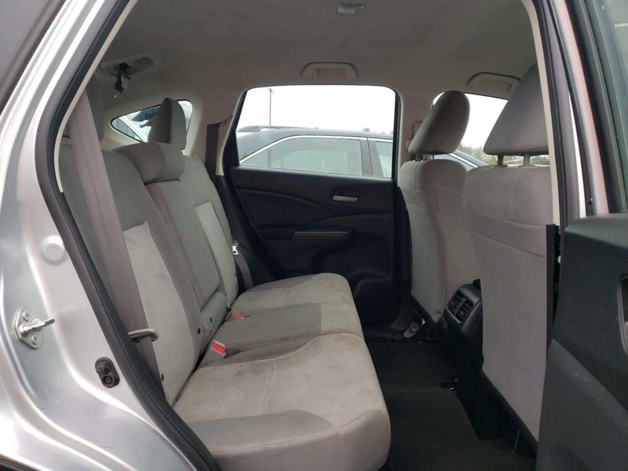Photo 6 from auction – 2016 HONDA CR-V LX with VIN 2HKRM4H35GH690780