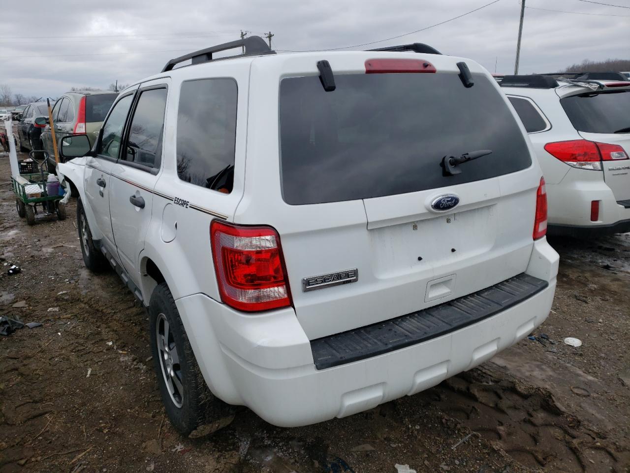 Photo 3 from auction – 2010 FORD ESCAPE XLT with VIN 1FMCU0D71AKD21152