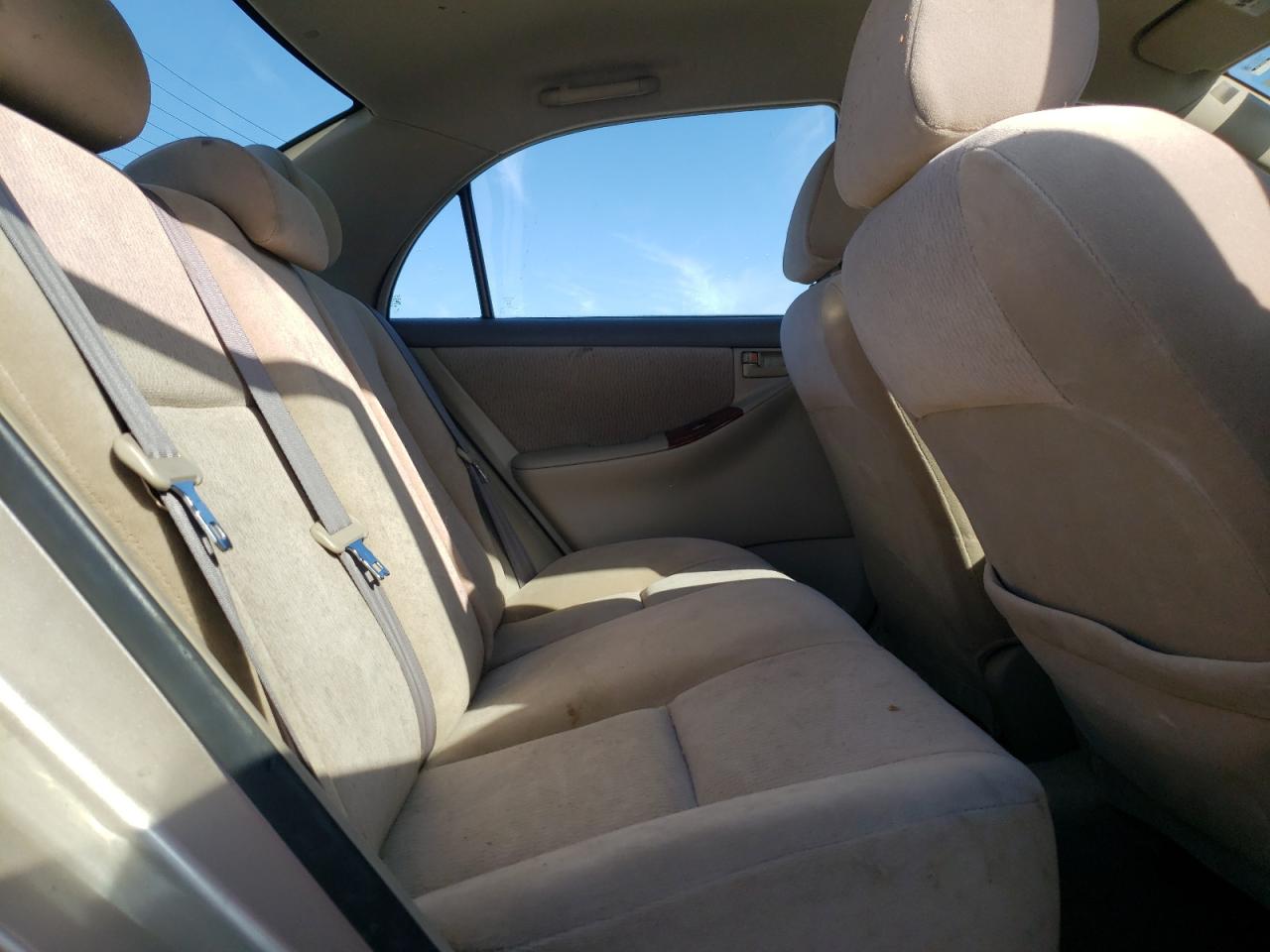 Photo 6 from auction – 2005 TOYOTA COROLLA CE with VIN 1NXBR32E85Z377082