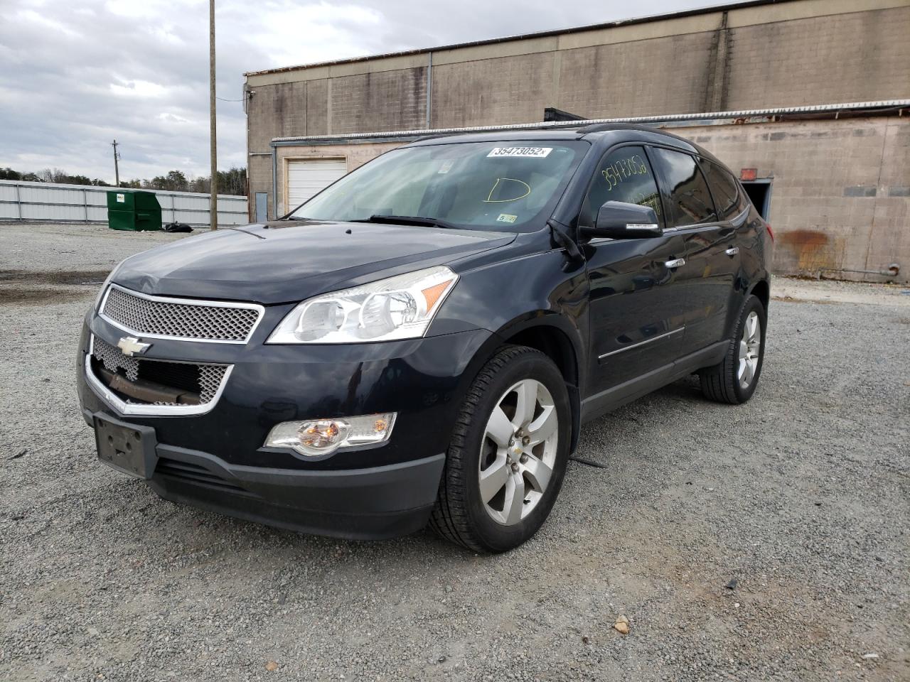 Photo 2 from auction – 2011 CHEVROLET TRAVERSE L with VIN 1GNKRLED8BJ341971