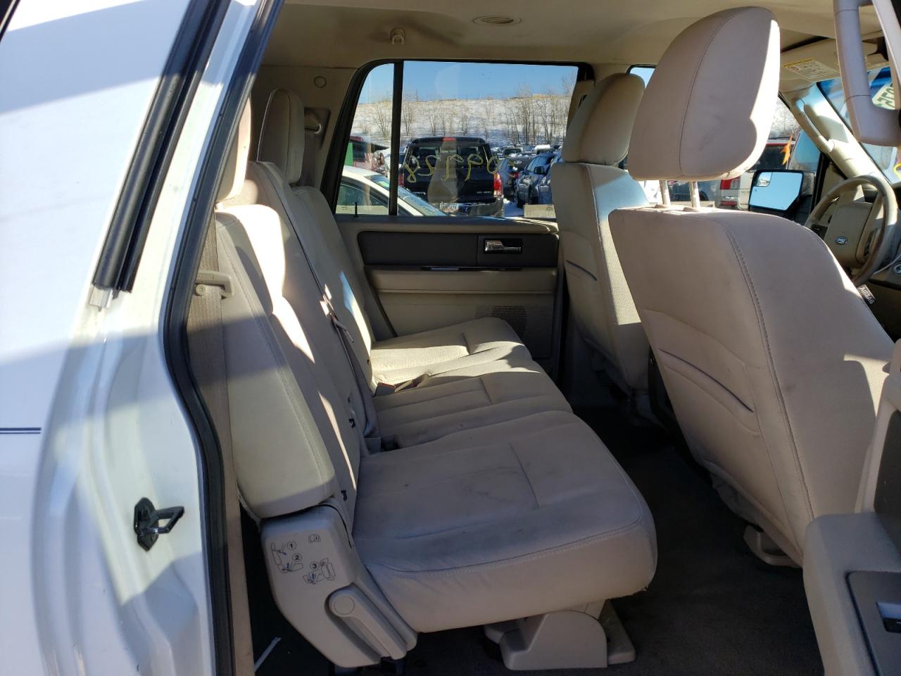 Photo 6 from auction – 2012 FORD EXPEDITION with VIN 1FMJK1H52CEF52235