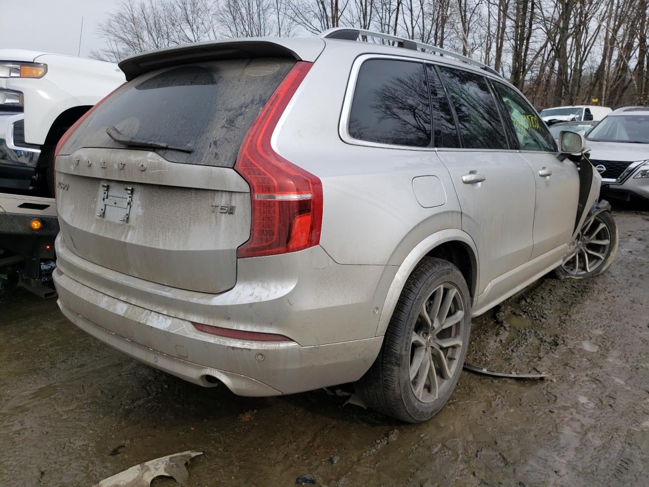 Photo 4 from auction – 2018 VOLVO XC90 T5 with VIN YV4102PK0J1353693
