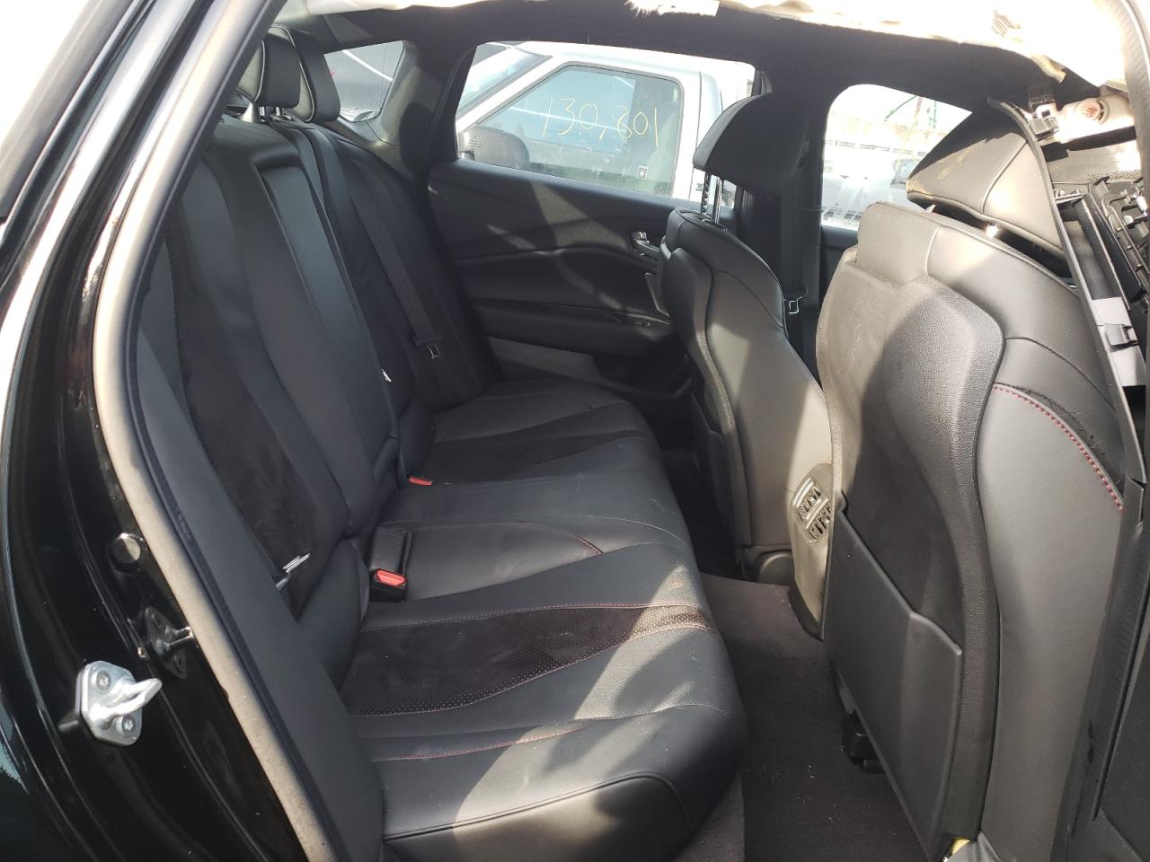 Photo 6 from auction – 2021 ACURA TLX TECH A with VIN 19UUB5F58MA004276