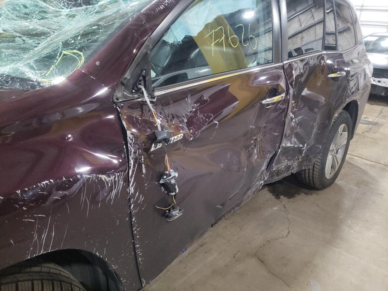 Photo 10 from auction – 2012 TOYOTA HIGHLANDER with VIN 5TDDK3EH3CS135664